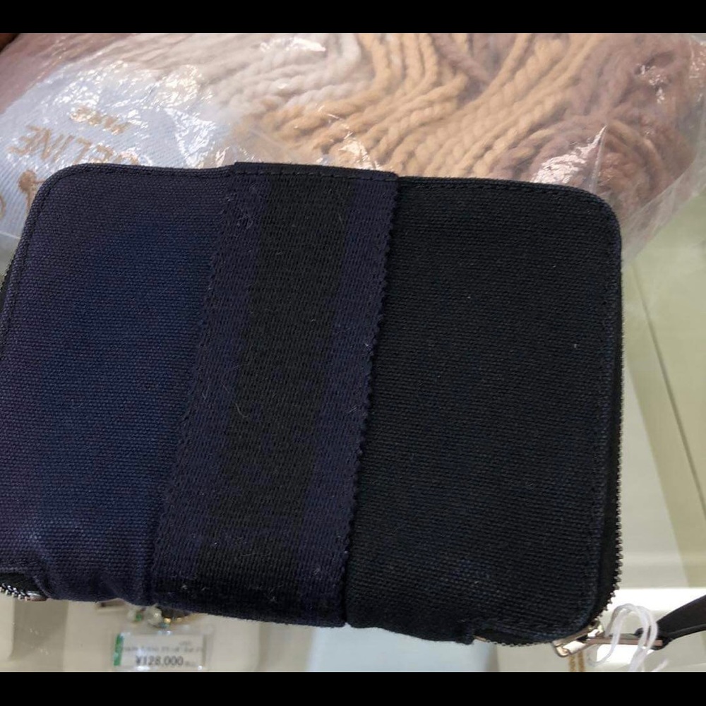Hermes Wallet - Picture 12 of 13